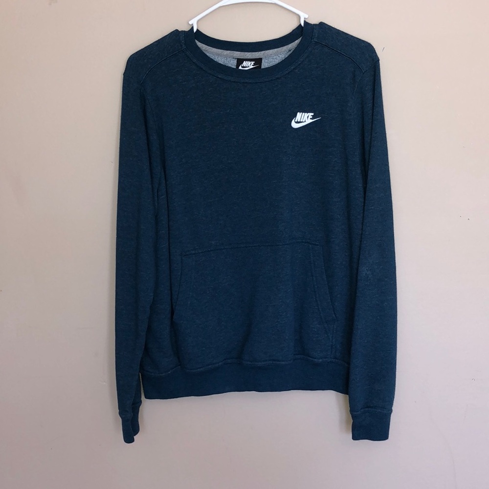 COPY - Nike pullover